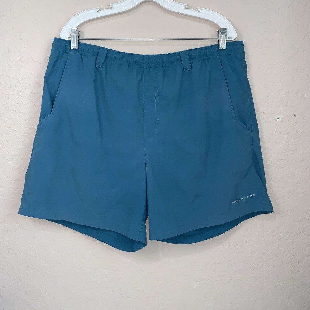 Columbia‎ PFG Swim Shorts Mens Large Blue Omni-Shade Sun Protection Pockets Fish